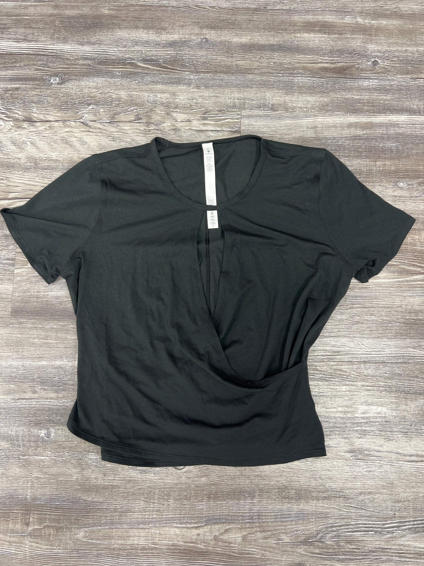 Athletic Top Short Sleeve By Lululemon In Black, Size: 8