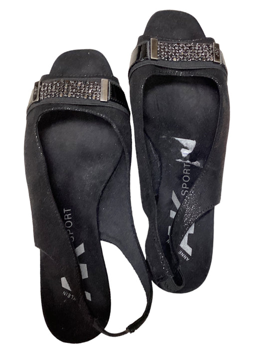 Black Sandals Flats Anne Klein, Size 7.5