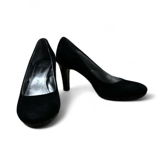 Shoes Heels Block By Anne Klein In Black, Size: 8