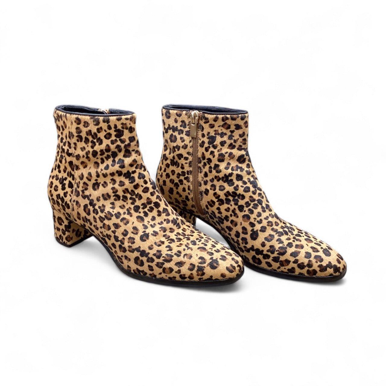 Boots Ankle Heels By Via Spiga In Animal Print, Size: 6.5