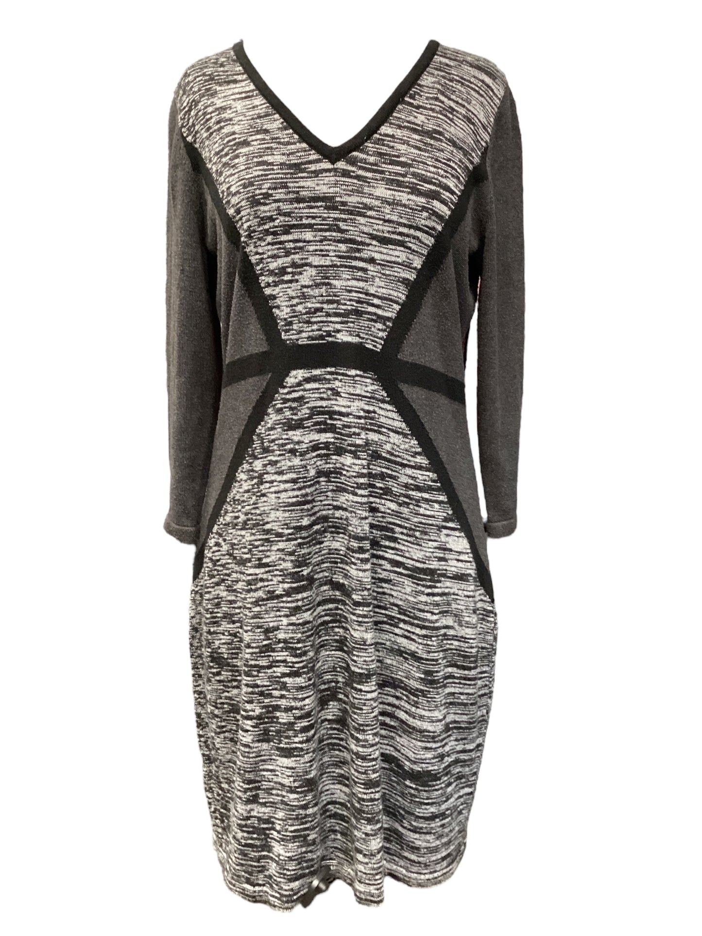 Dress Sweater By Calvin Klein In Grey & White, Size: L