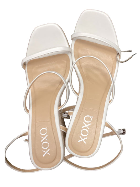 White Sandals Heels Wedge Xoxo, Size 8