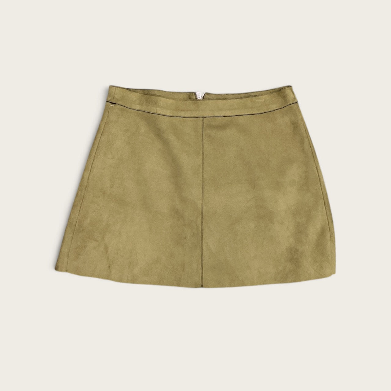 Skirt Mini & Short By Clothes Mentor In Green