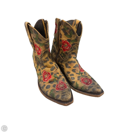 Boots Ankle Flats By Cmb In Multi-colored, Size: 8