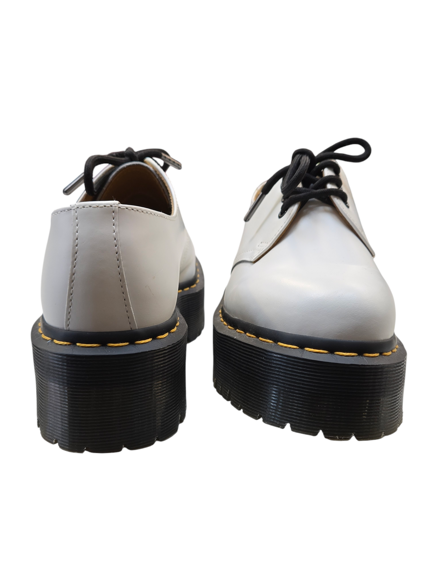 Shoes Flats By Dr Martens In White, Size: 8