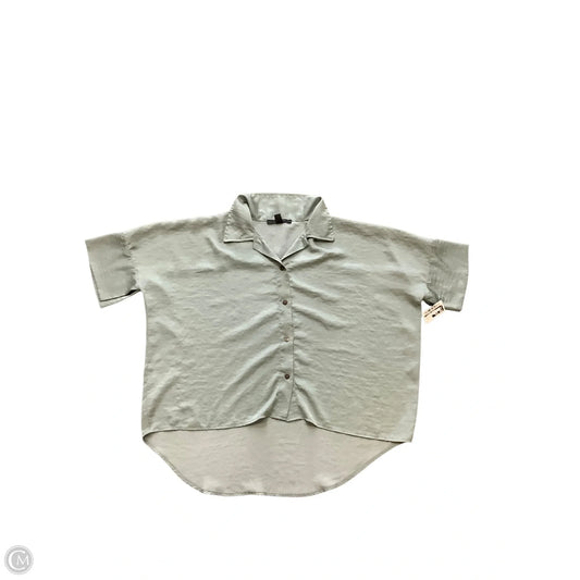 Top Short Sleeve By Clothes Mentor In Green, Size: M