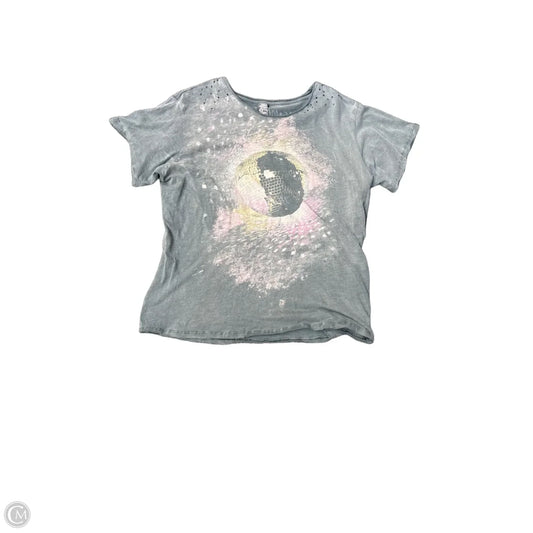 Top Short Sleeve By Cma In Grey, Size: M