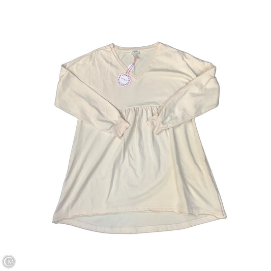 Top Short Sleeve By Umgee In Beige, Size: M