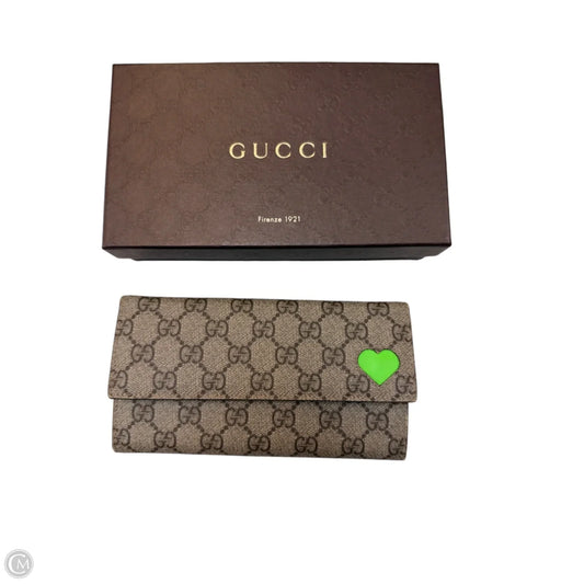 Wallet Luxury Designer By Gucci, Size: Medium