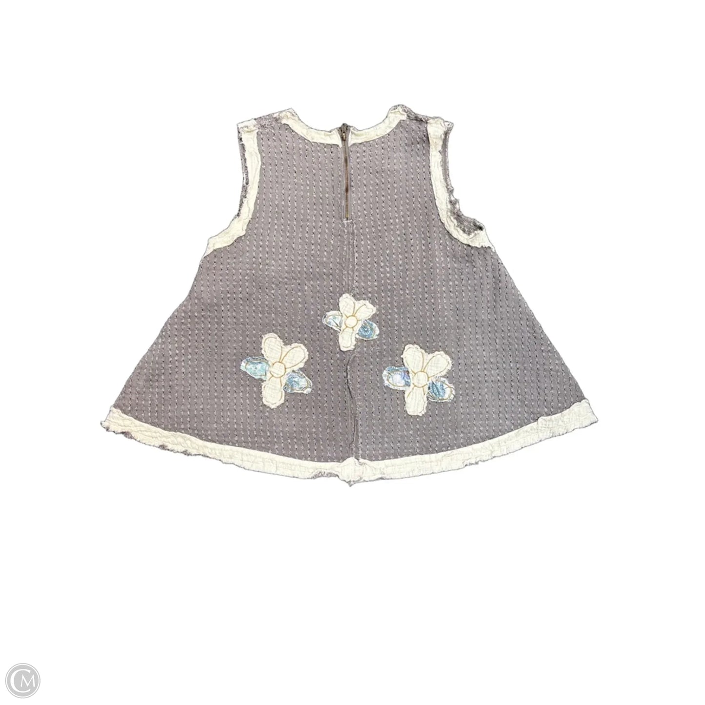 Top Sleeveless By Pol In Grey, Size: L