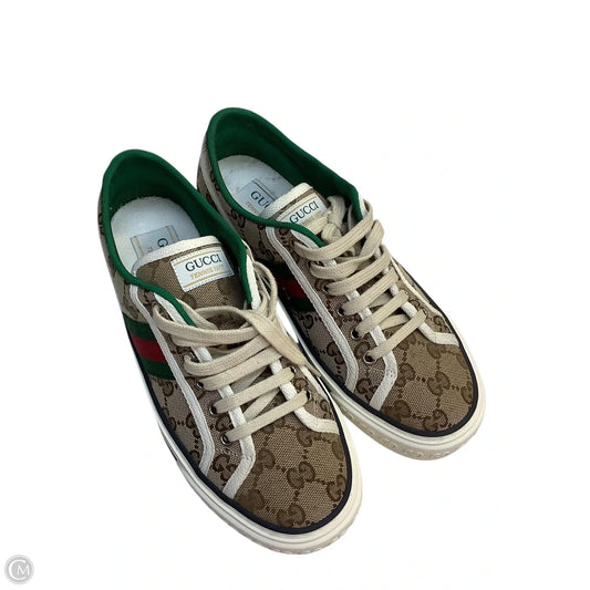 Shoes Luxury Designer By Gucci In Tan, Size: 7(37+)