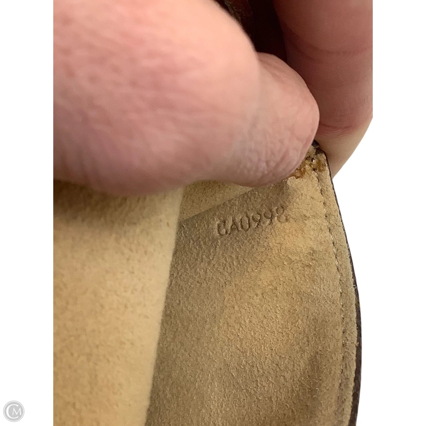 Crossbody Luxury Designer By Louis Vuitton, Size: Small