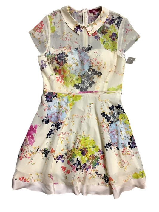 Dress Party Short By Ted Baker In Cream, Size: 8(Ted Baker sz 3)