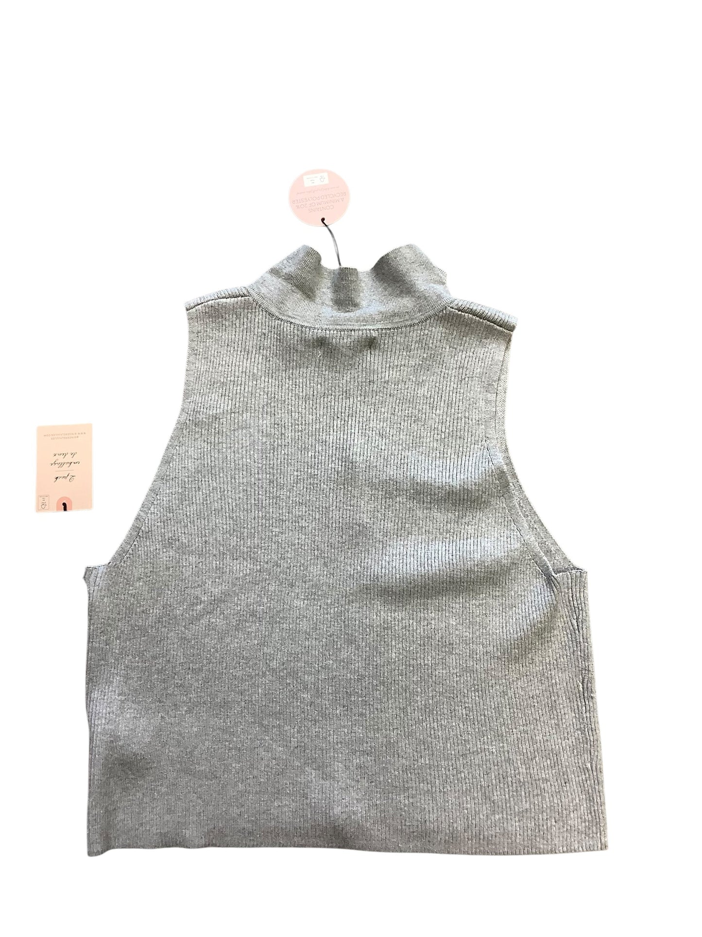 Top Sleeveless By Cmc In Grey, Size: Xl