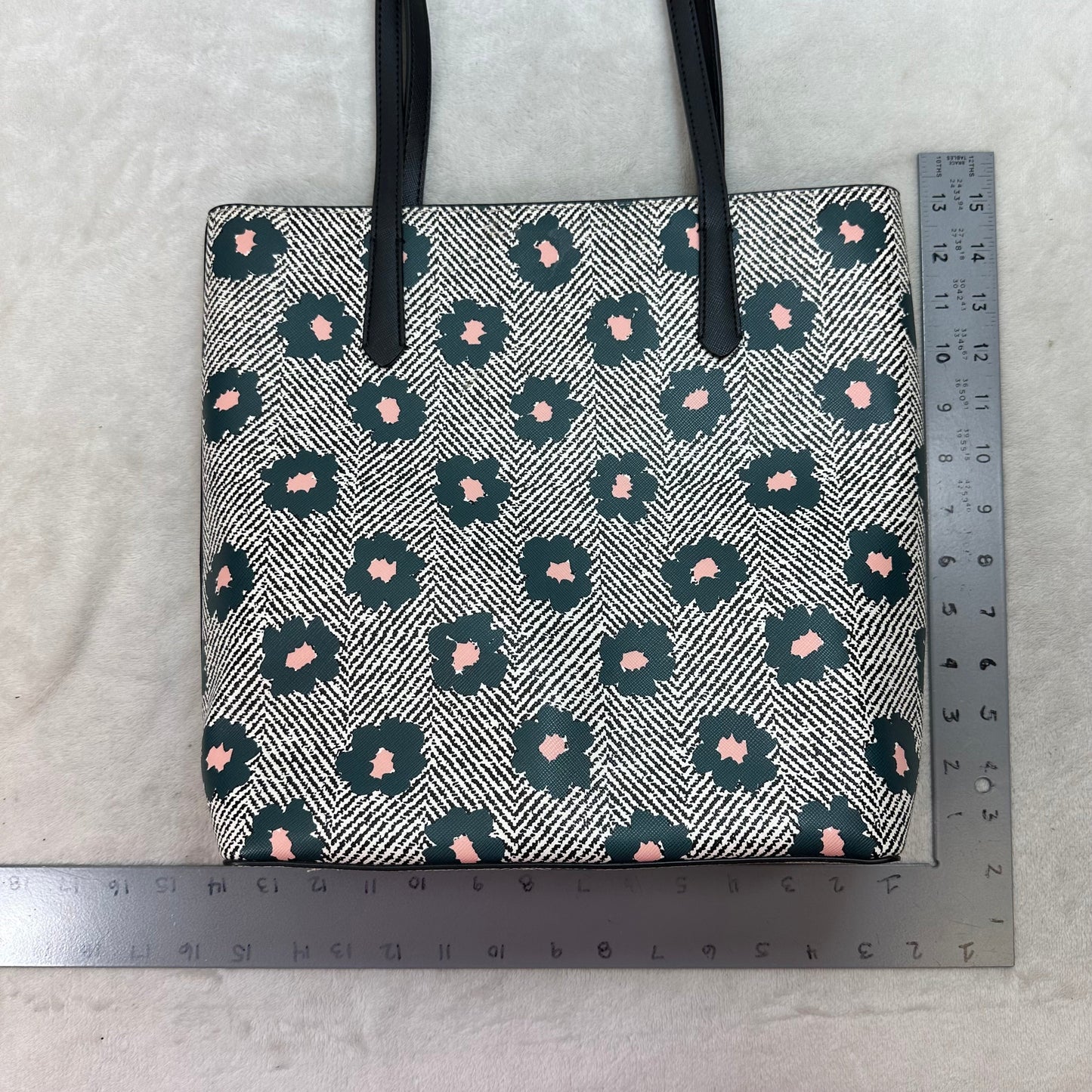 Handbag Designer By Kate Spade, Size: Medium