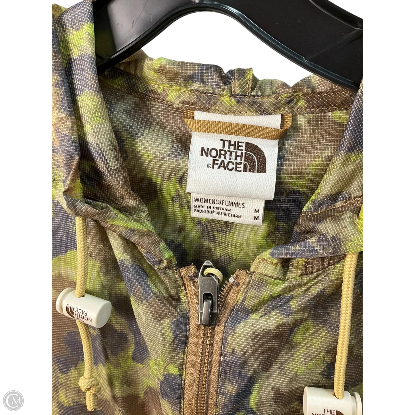 Jacket Windbreaker By The North Face In Green, Size: M