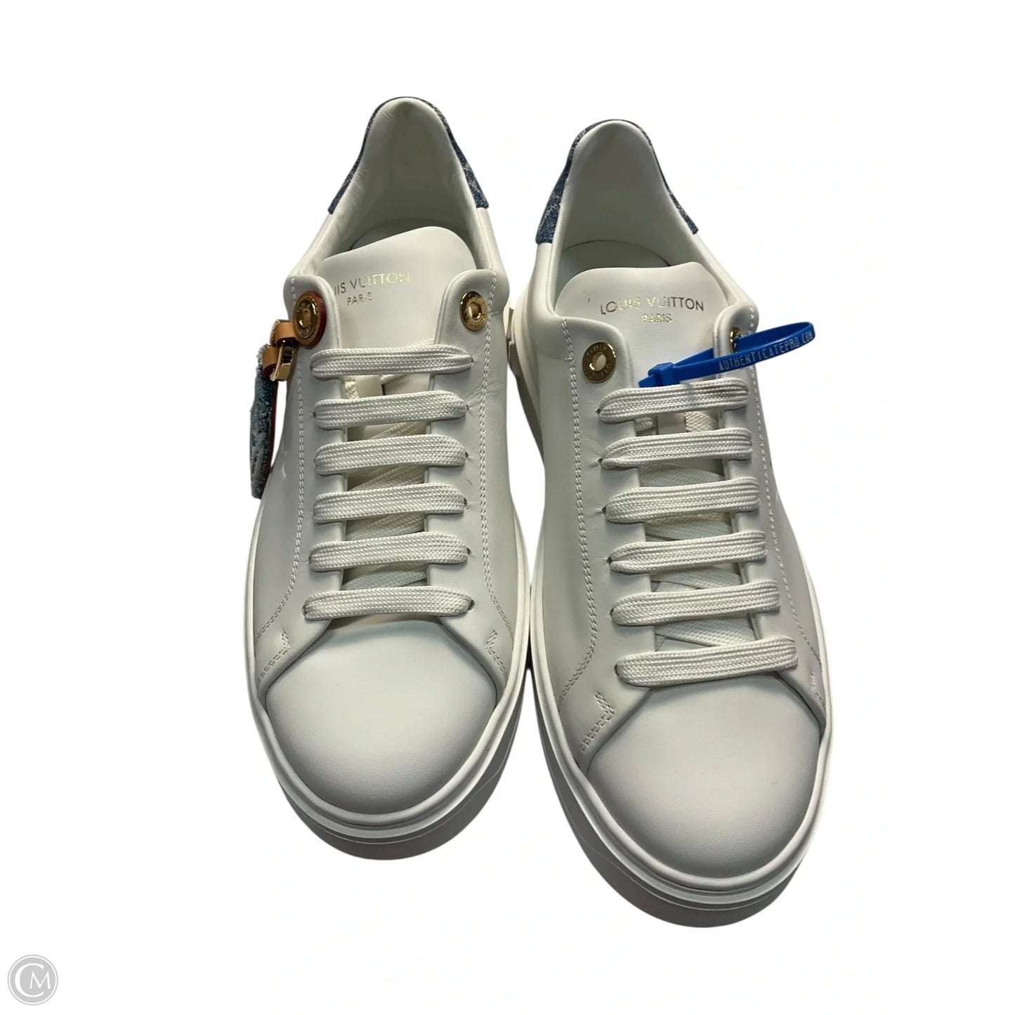 Shoes Luxury Designer By Louis Vuitton In White Denim, Size: 9