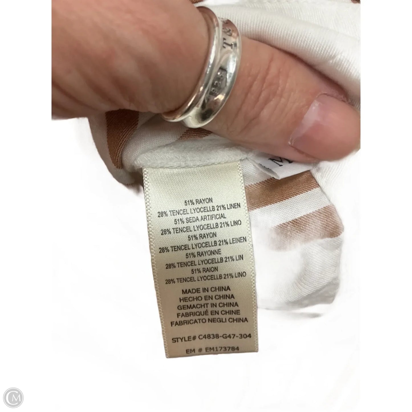 Top Sleeveless By Cloth & Stone In White, Size: M