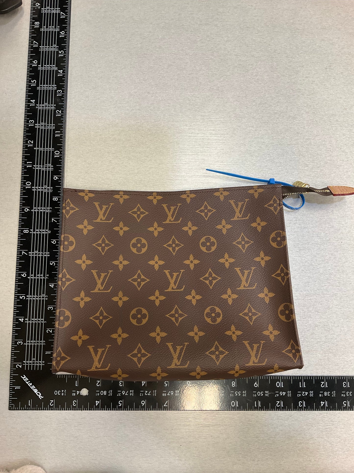 Clutch Luxury Designer By Louis Vuitton, Size: Medium