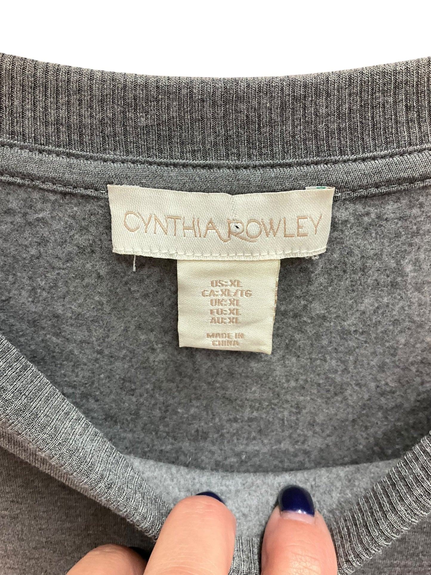 Top Long Sleeve By Cynthia Rowley In Grey, Size: Xl