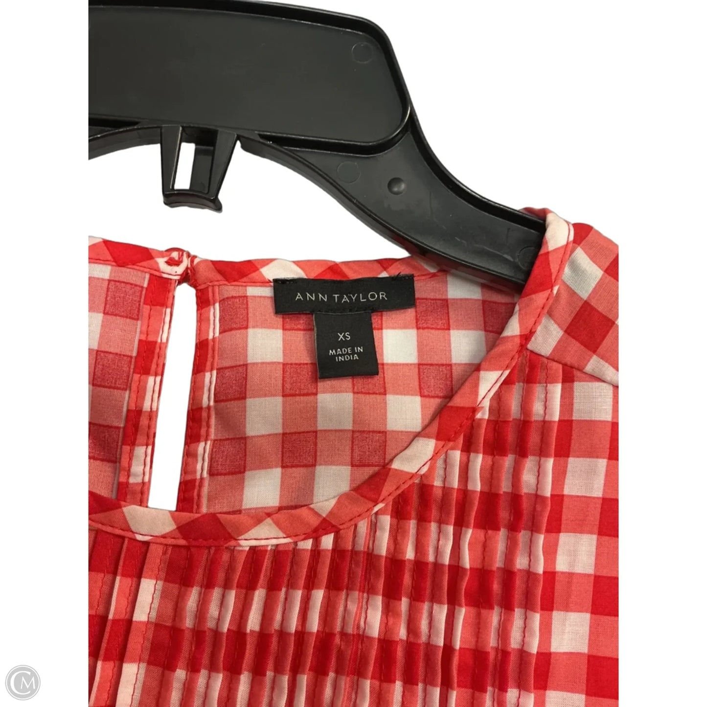 Top Short Sleeve By Ann Taylor In Red, Size: Xs