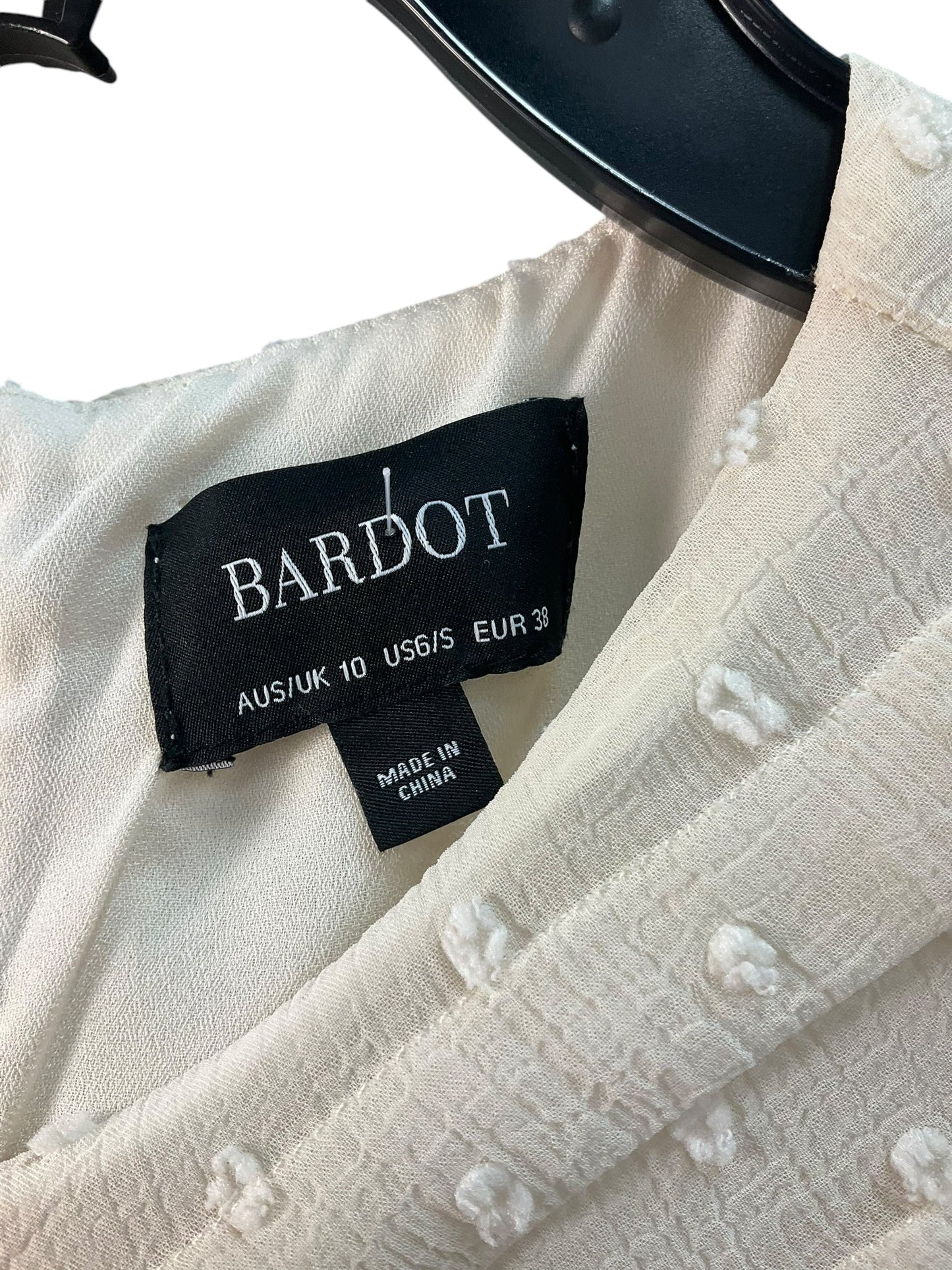 Dress Casual Maxi By Bardot In Ivory, Size: 6