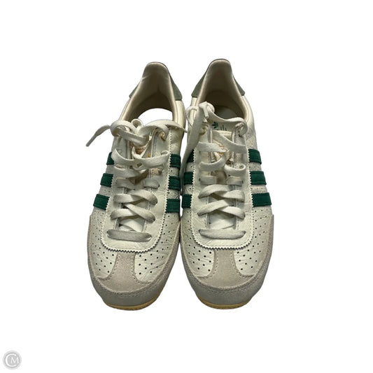 Shoes Sneakers By Adidas In White, Size: 7.5