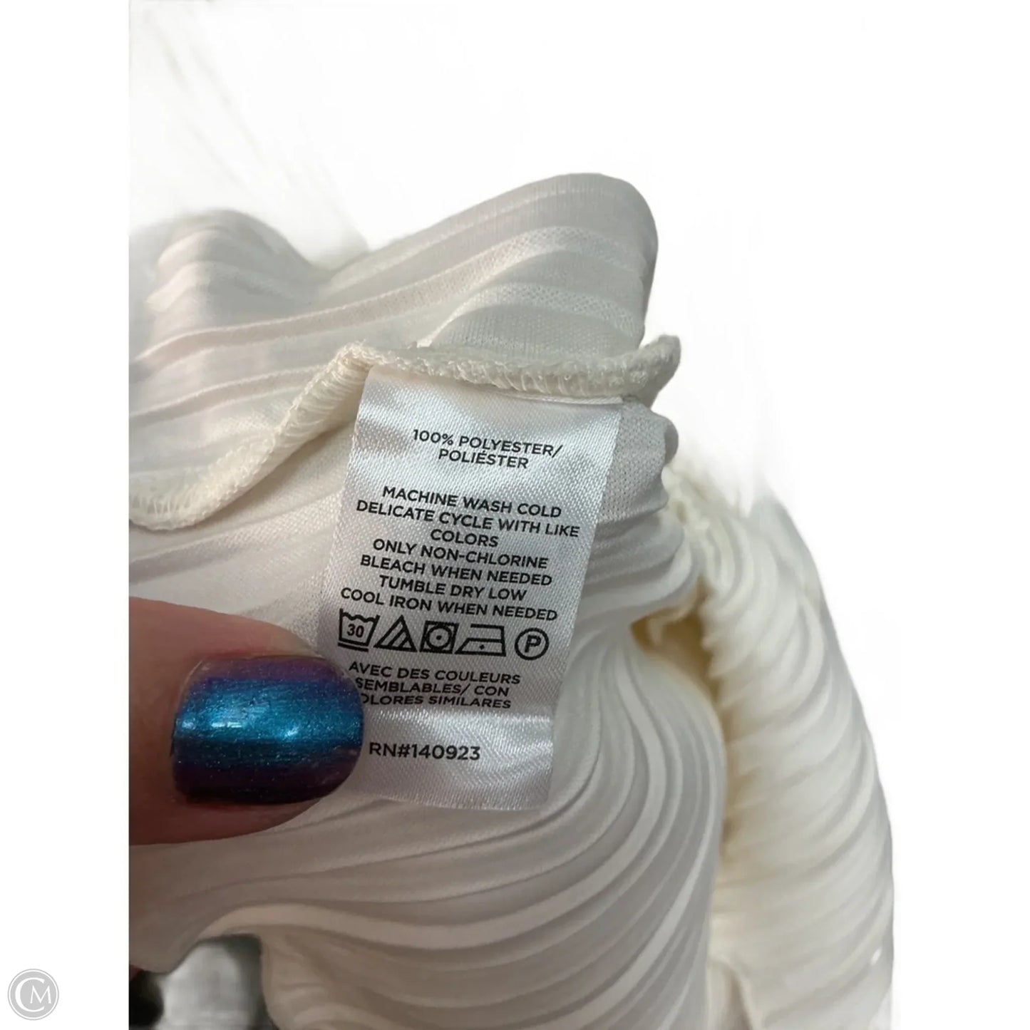 Top Long Sleeve By Loft In Cream, Size: M