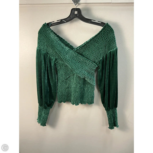 Top Long Sleeve By Steve Madden In Green, Size: Xs