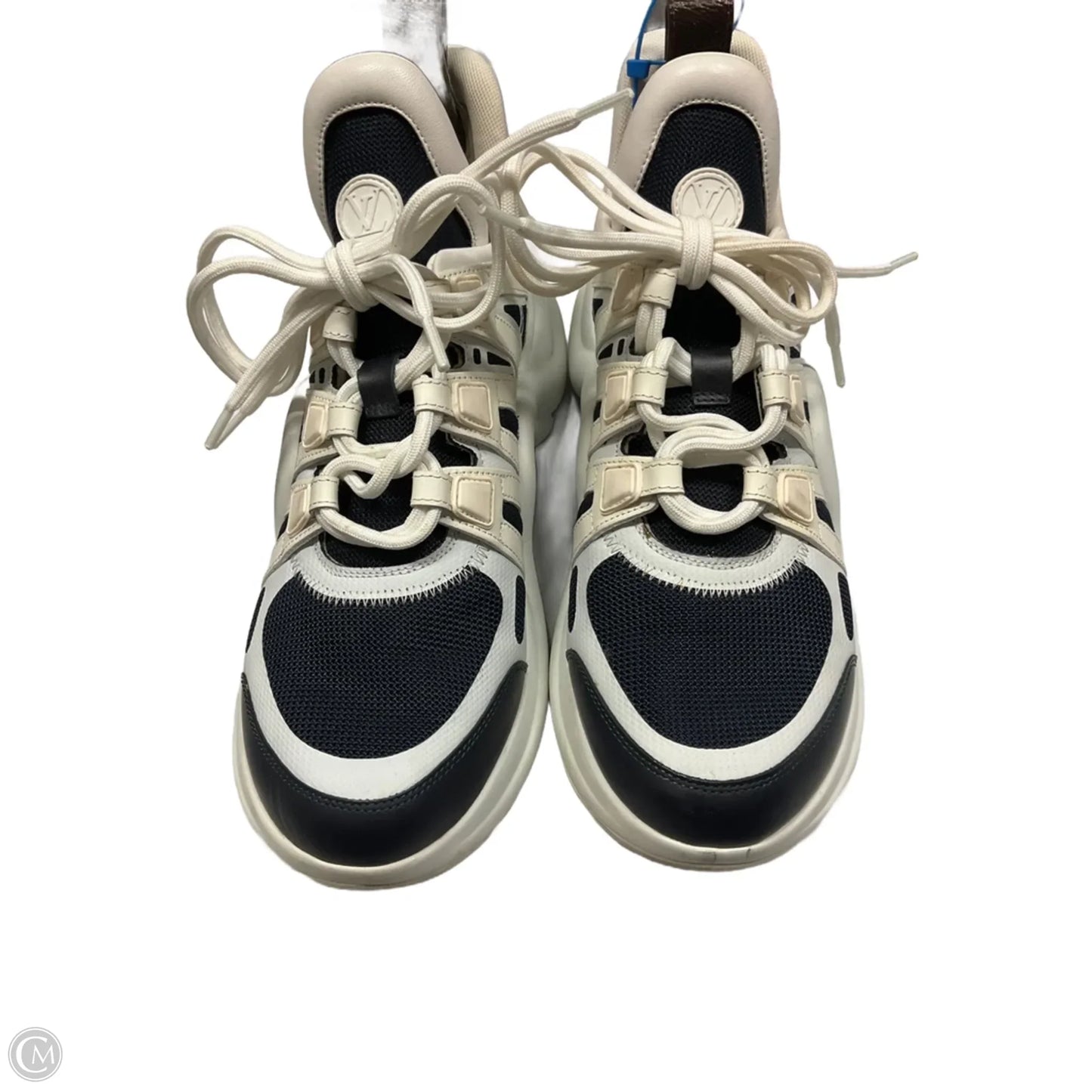 Shoes Luxury Designer By Louis Vuitton In White, Size: 9