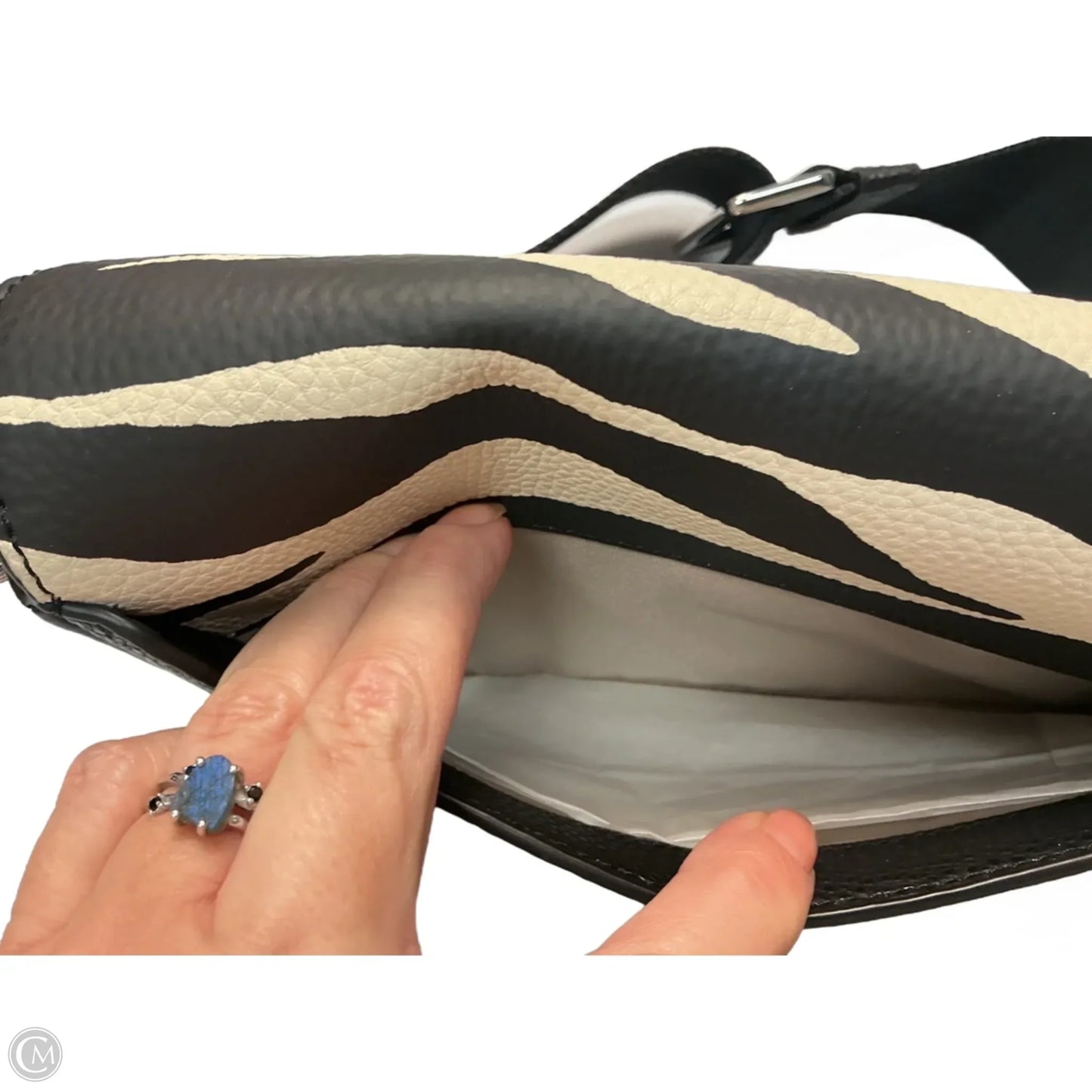 Crossbody Luxury Designer By Marc Jacobs, Size: Medium