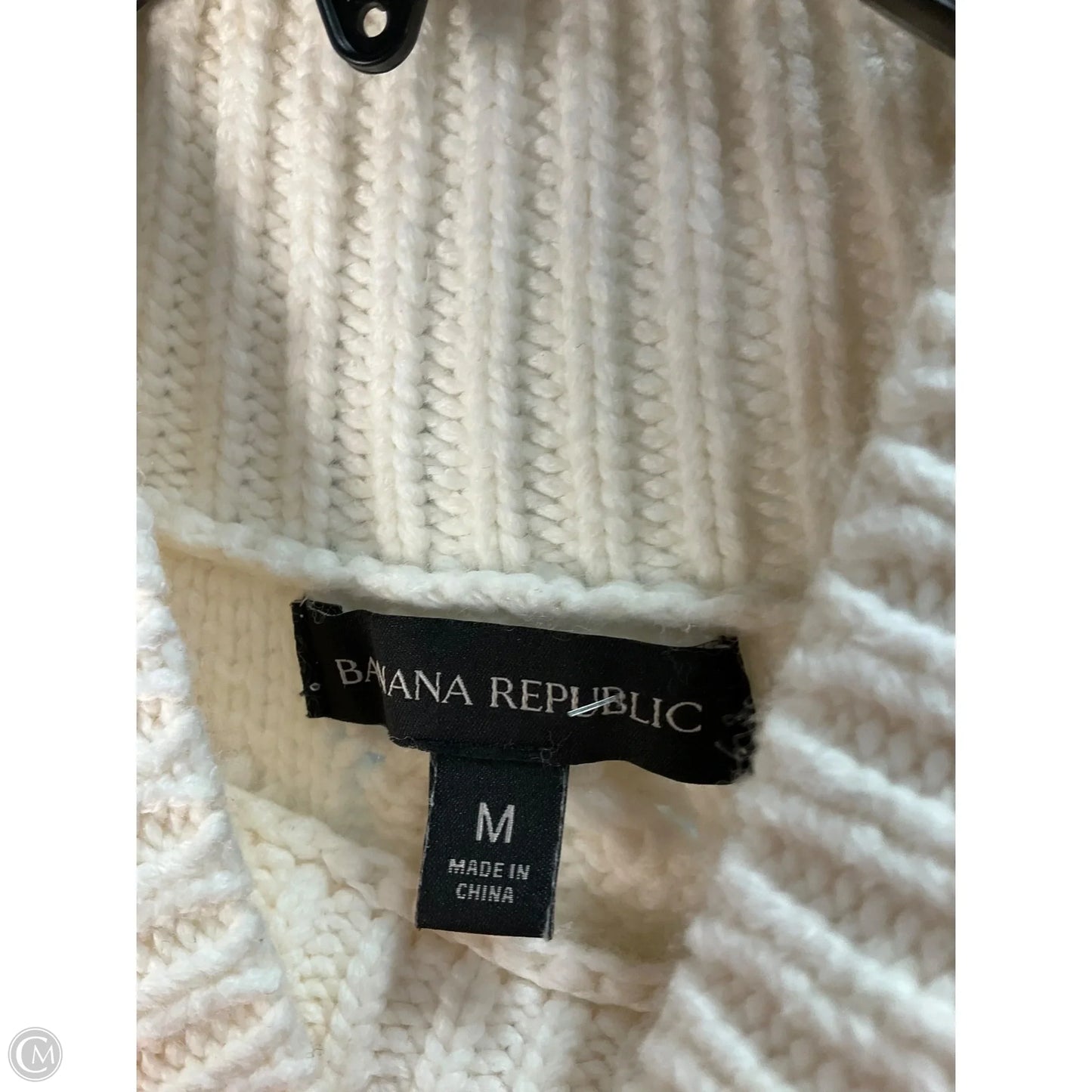 Sweater By Banana Republic In Cream, Size: M