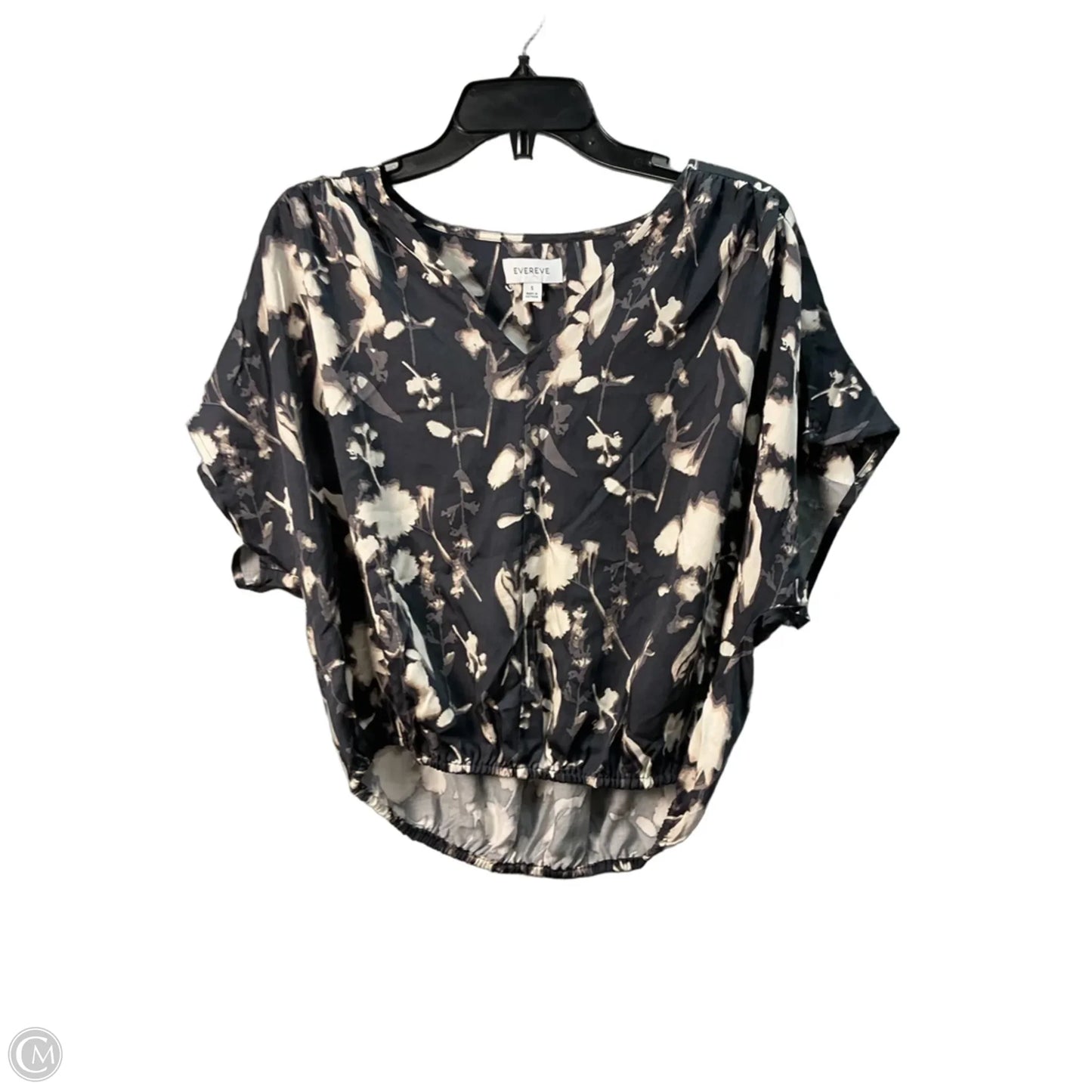 Top Short Sleeve By Evereve In Grey & White, Size: S
