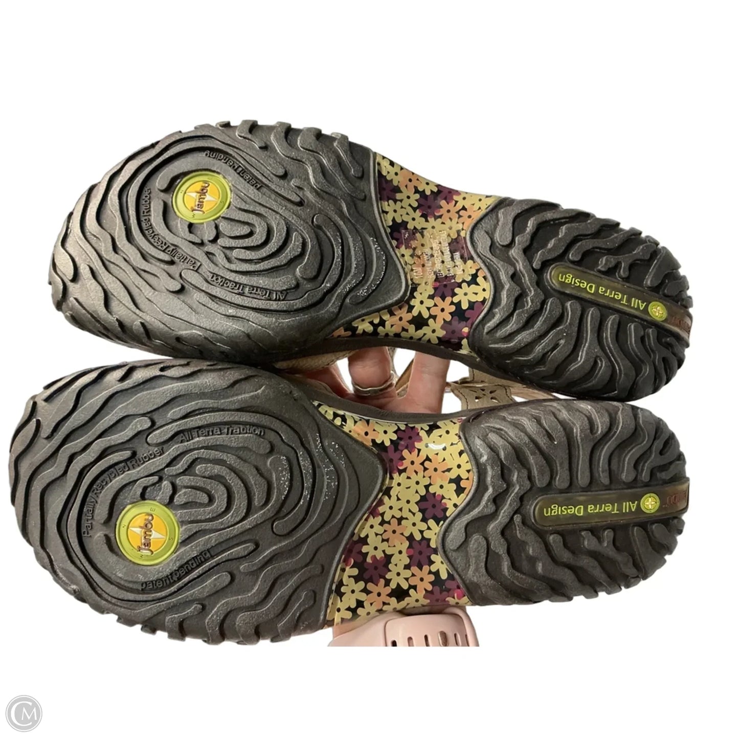 Shoes Flats By Jambu In Tan, Size: 10