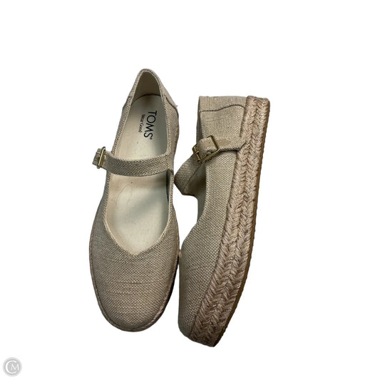 Shoes Flats By Toms In Beige, Size: 10