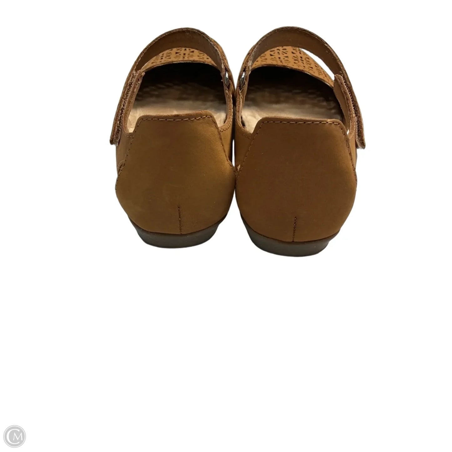 Sandals Flats By Earth In Beige, Size: 7