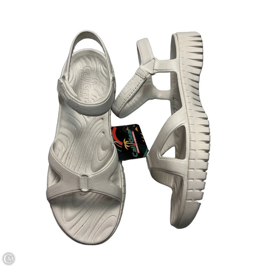 Sandals Flats By Skechers In White, Size: 9