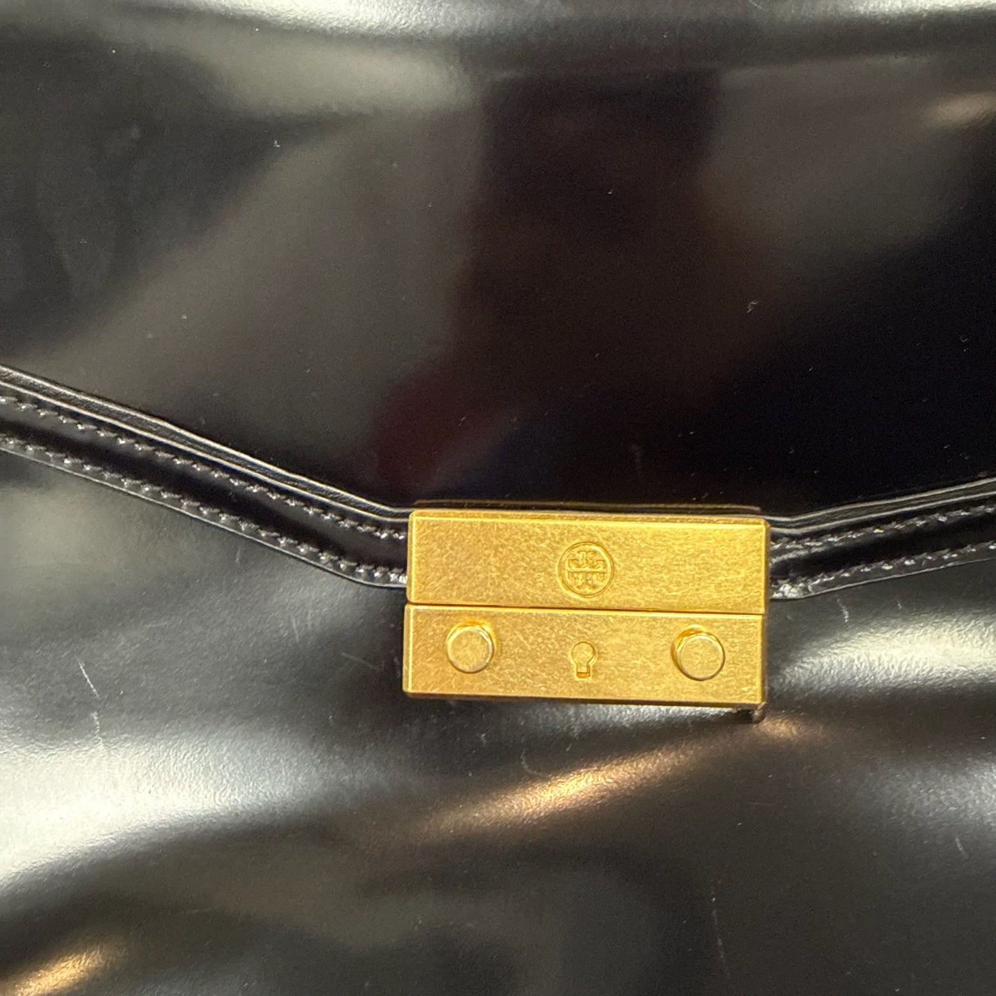 Handbag Designer By Tory Burch, Size: Medium