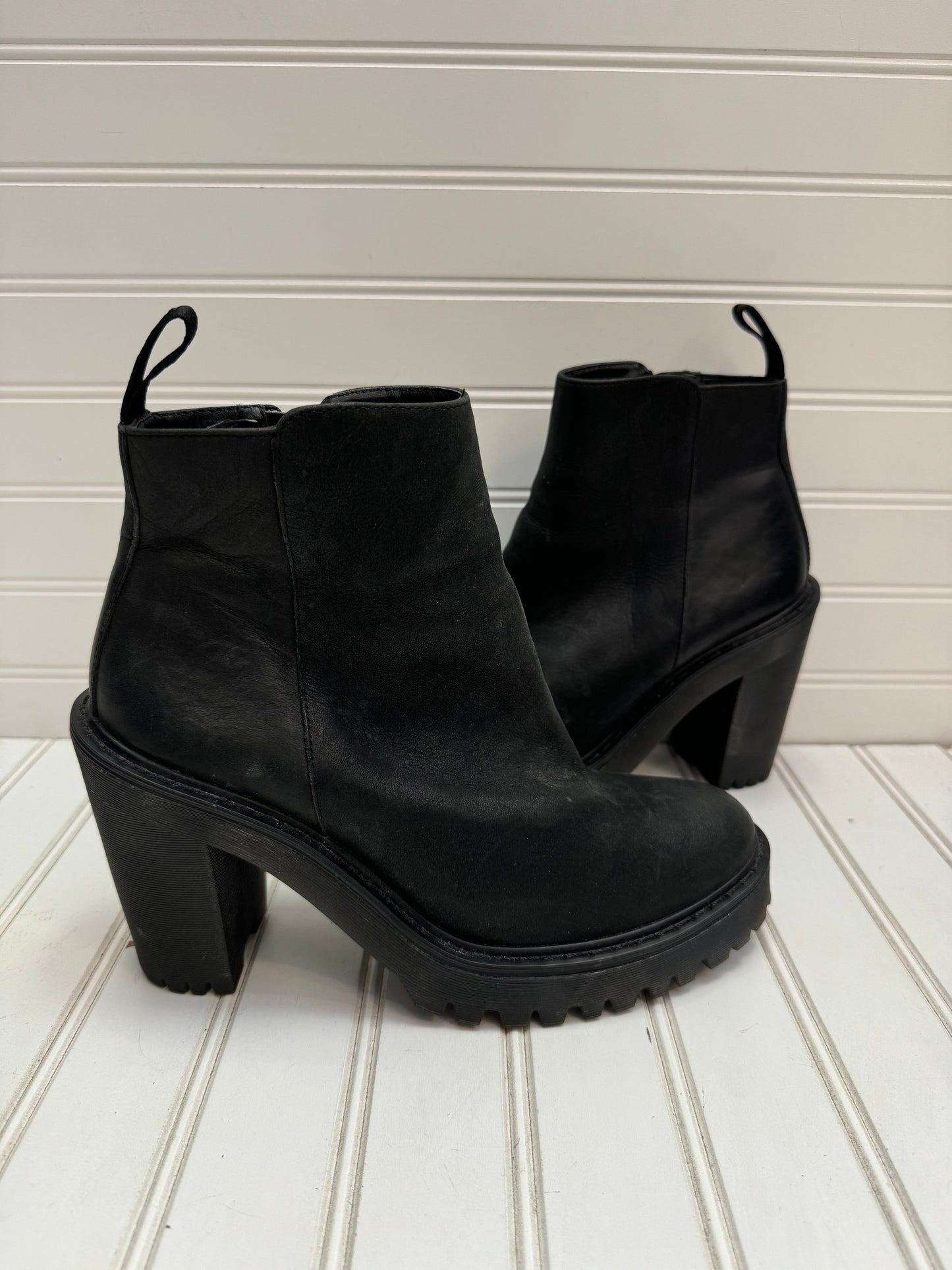 Black Boots Ankle Heels Dr Martens, Size 8