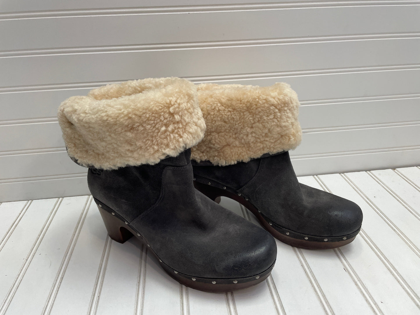 Grey Boots Designer Ugg, Size 9