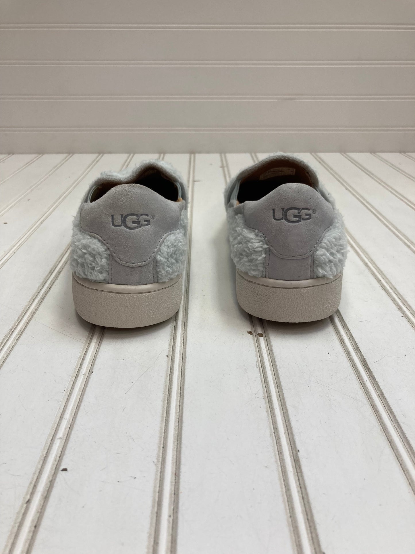 Blue Shoes Sneakers Ugg, Size 7.5