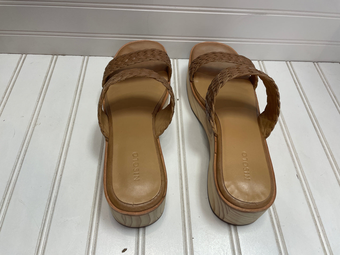 Tan Sandals Heels Platform Nisolo, Size 9