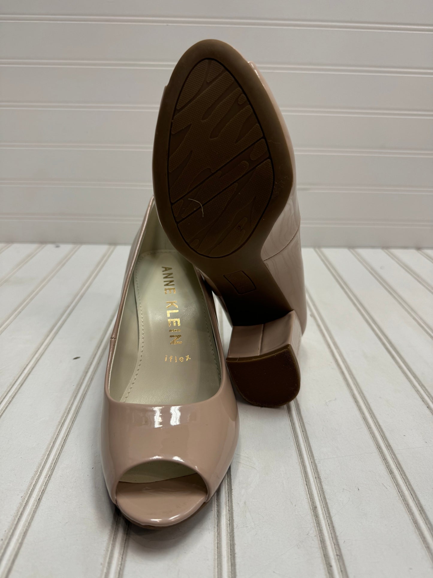 Shoes Heels Block By Anne Klein In Tan, Size: 7