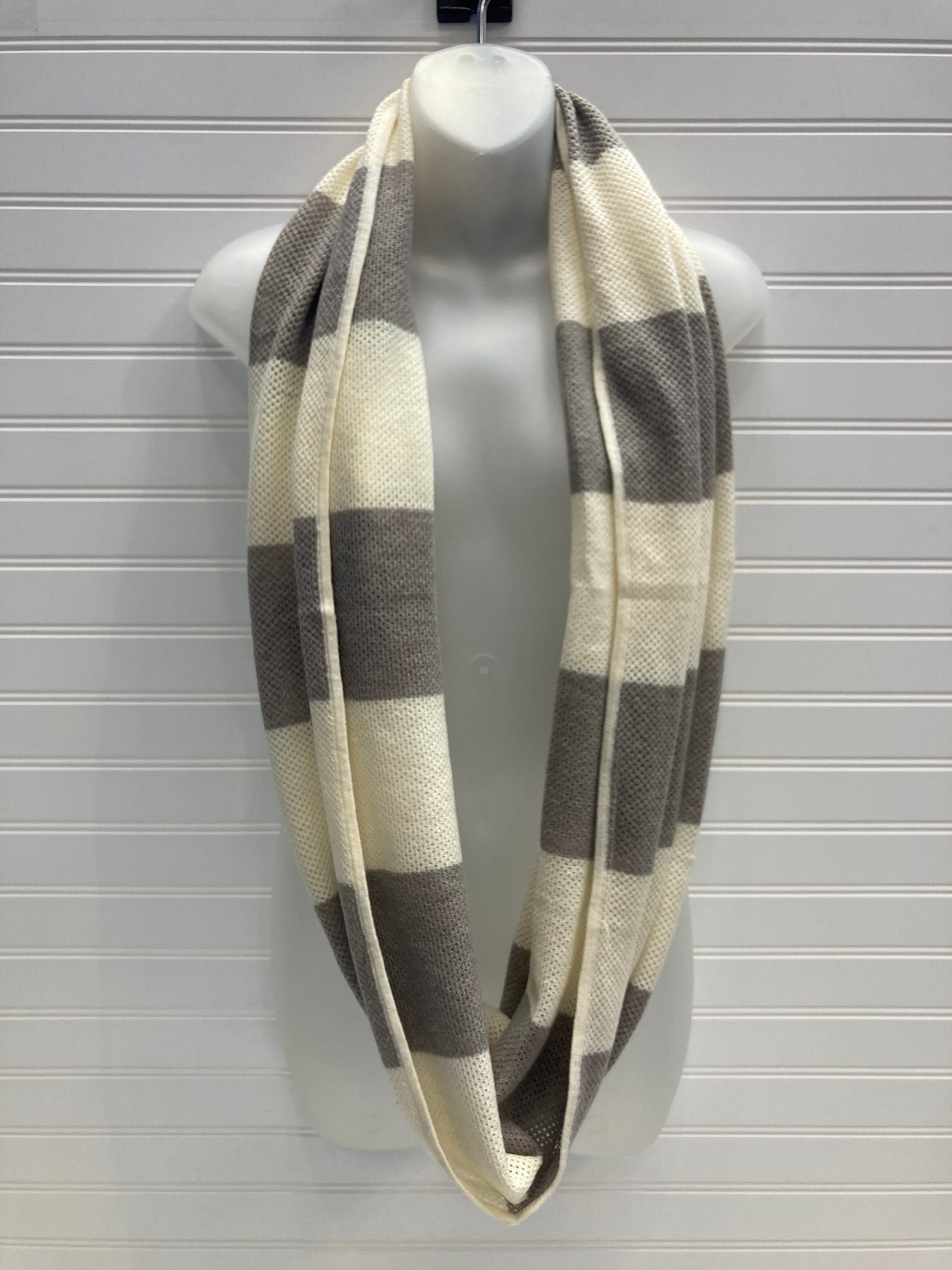 Scarf Infinity By Lululemon