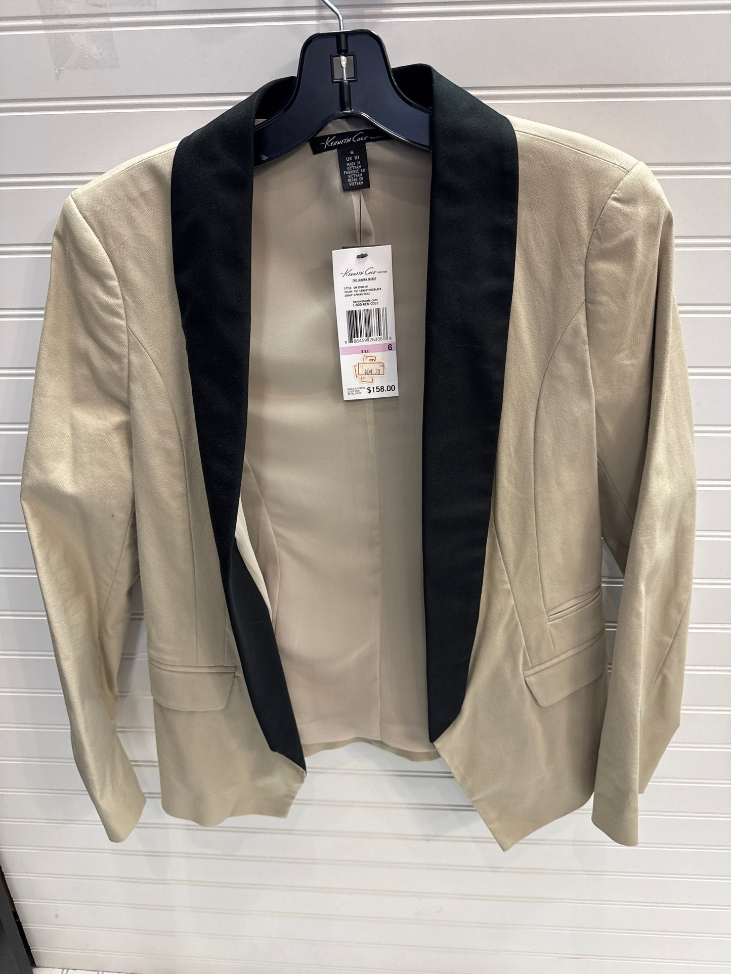 Blazer By Kenneth Cole In Beige, Size: 6