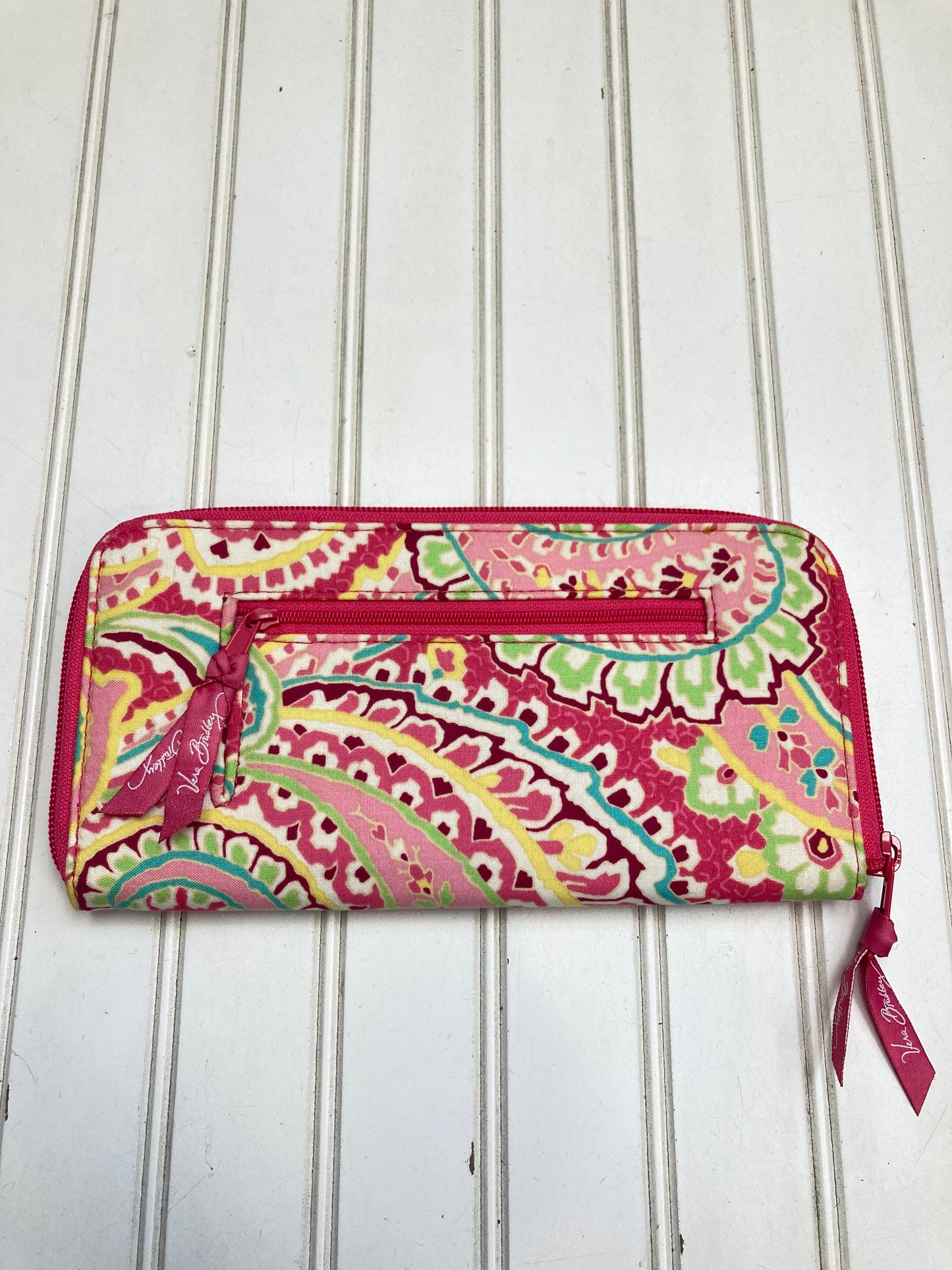 Wallet Designer By Vera Bradley  Size: Medium