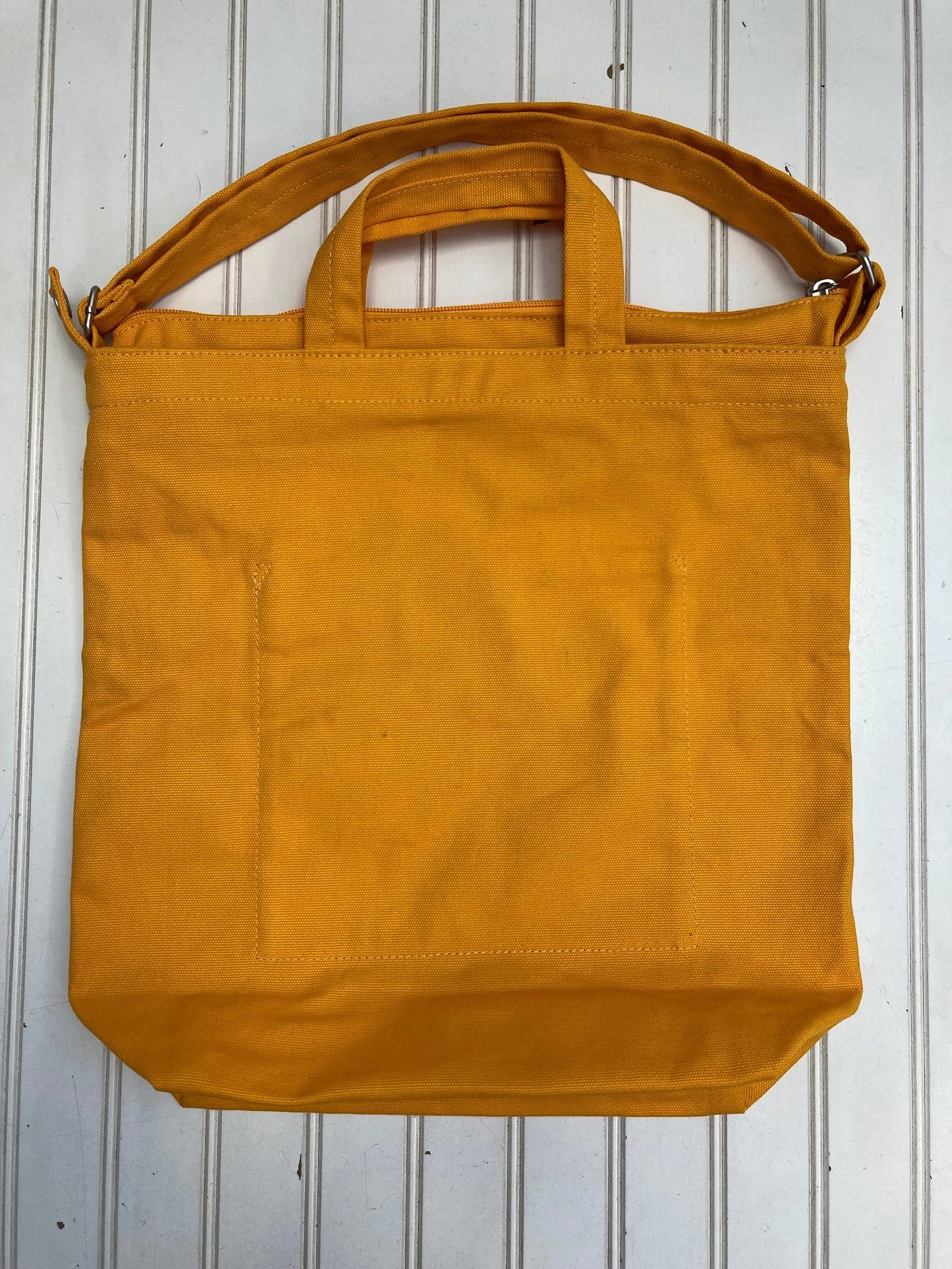 Crossbody By Baggu, Size: Medium