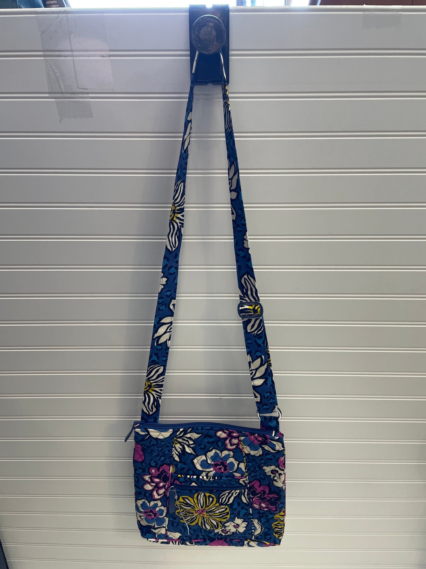 Crossbody By Vera Bradley, Size: Medium