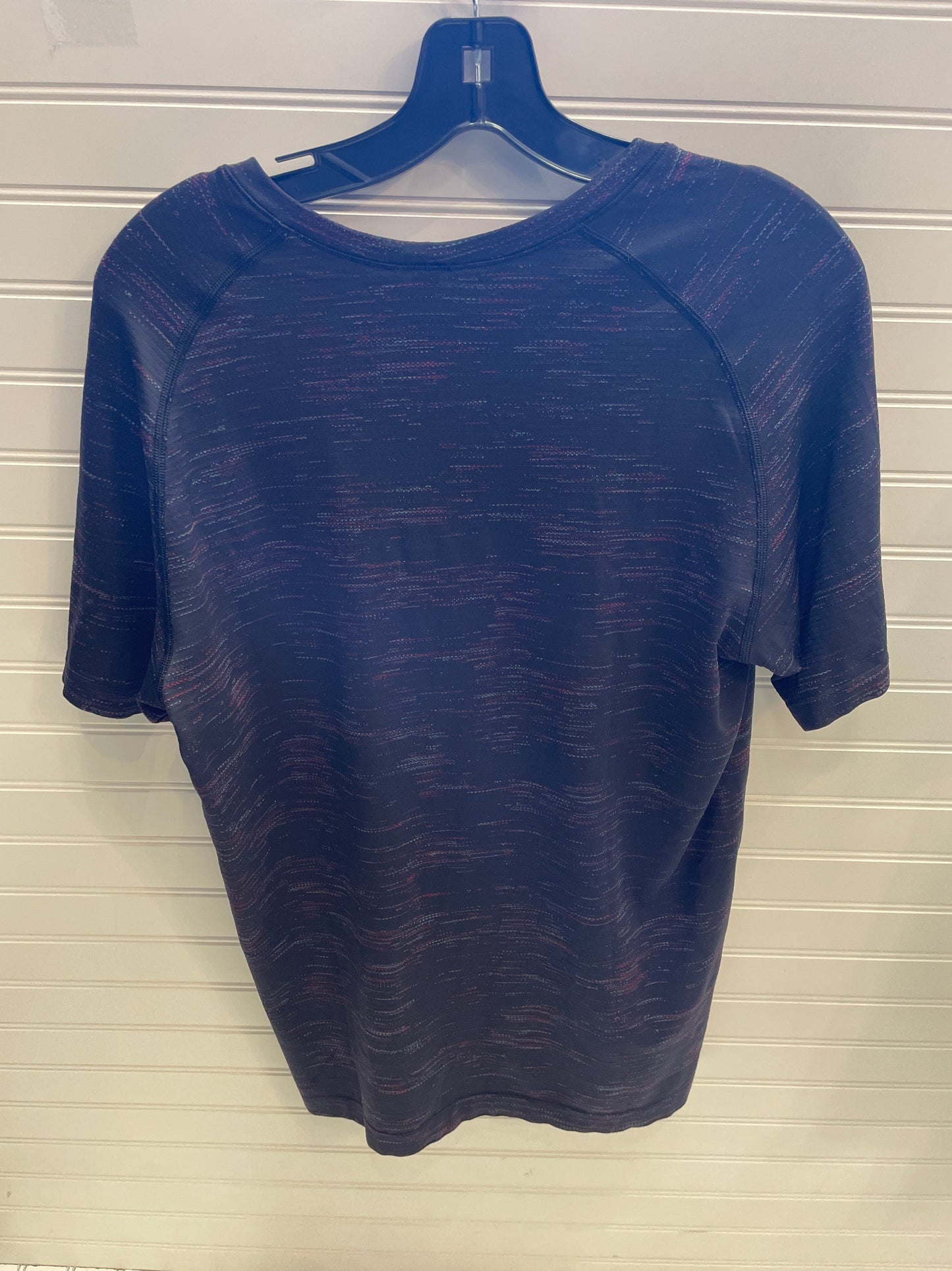 Athletic Top Short Sleeve By Lululemon In Black & Red, Size: L