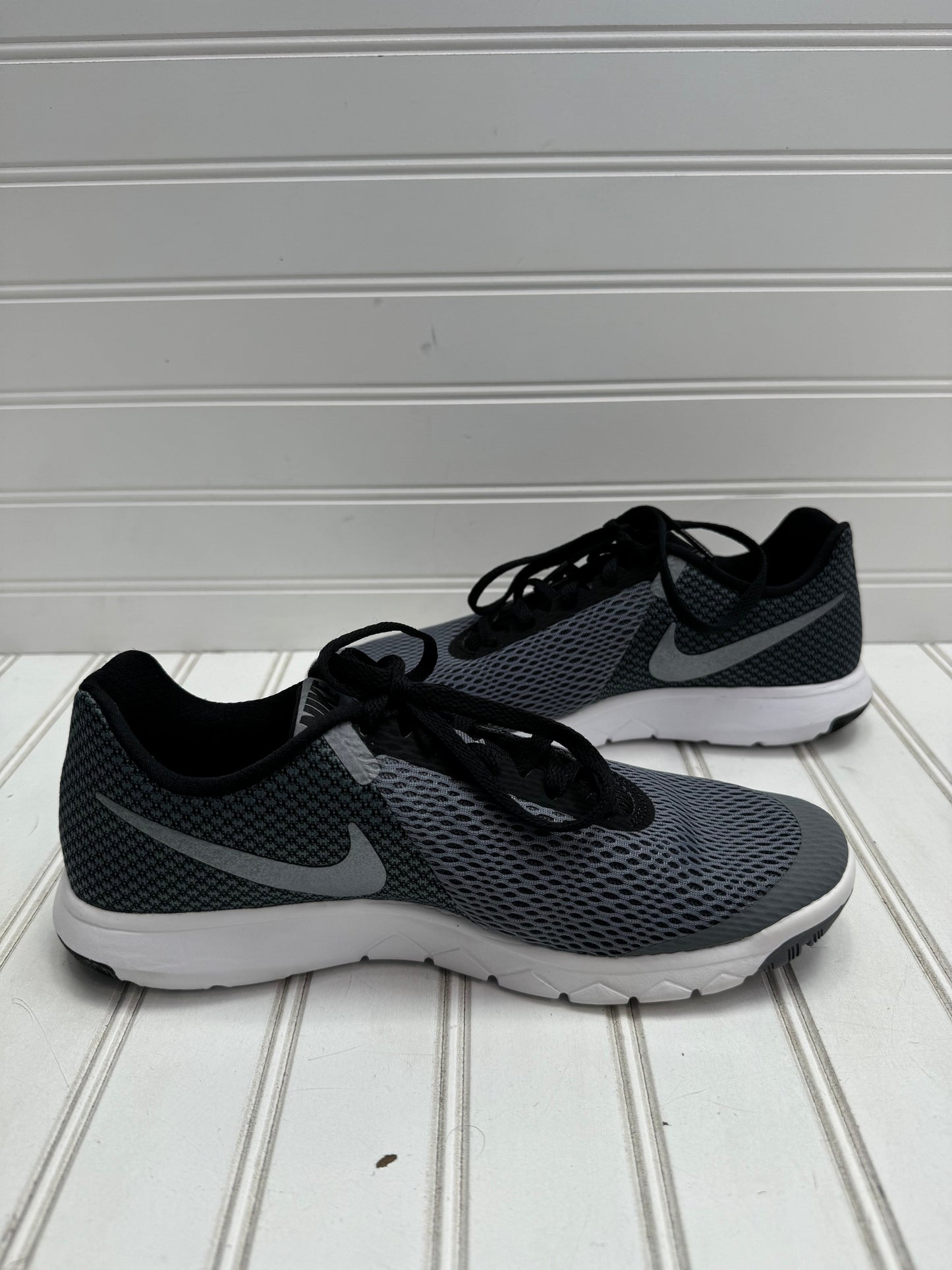 Shoes Athletic By Nike In Black & Grey, Size: 7